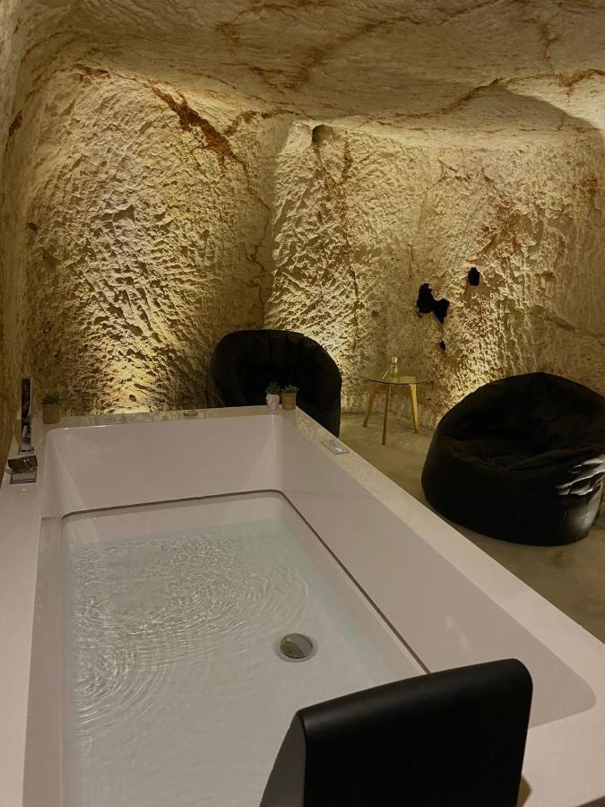 La Grotta Del Relax Villa Ostuni Bagian luar foto